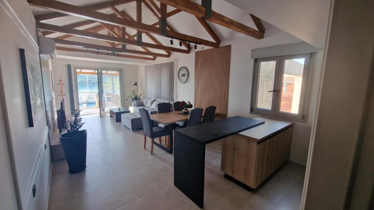 View On Scorpios - Ktena Accomodation ニドリ エクステリア 写真